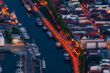 Alter Strom von Warnemünde am Abend